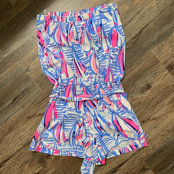 Lilly Pulitzer romper - Picture 4 of 5
